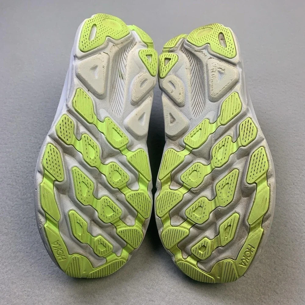 Hoka One One pre owned